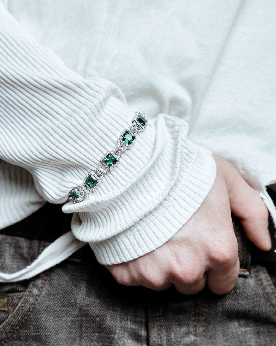 DARKAI Mariner Emerald Bracelet Main Picture