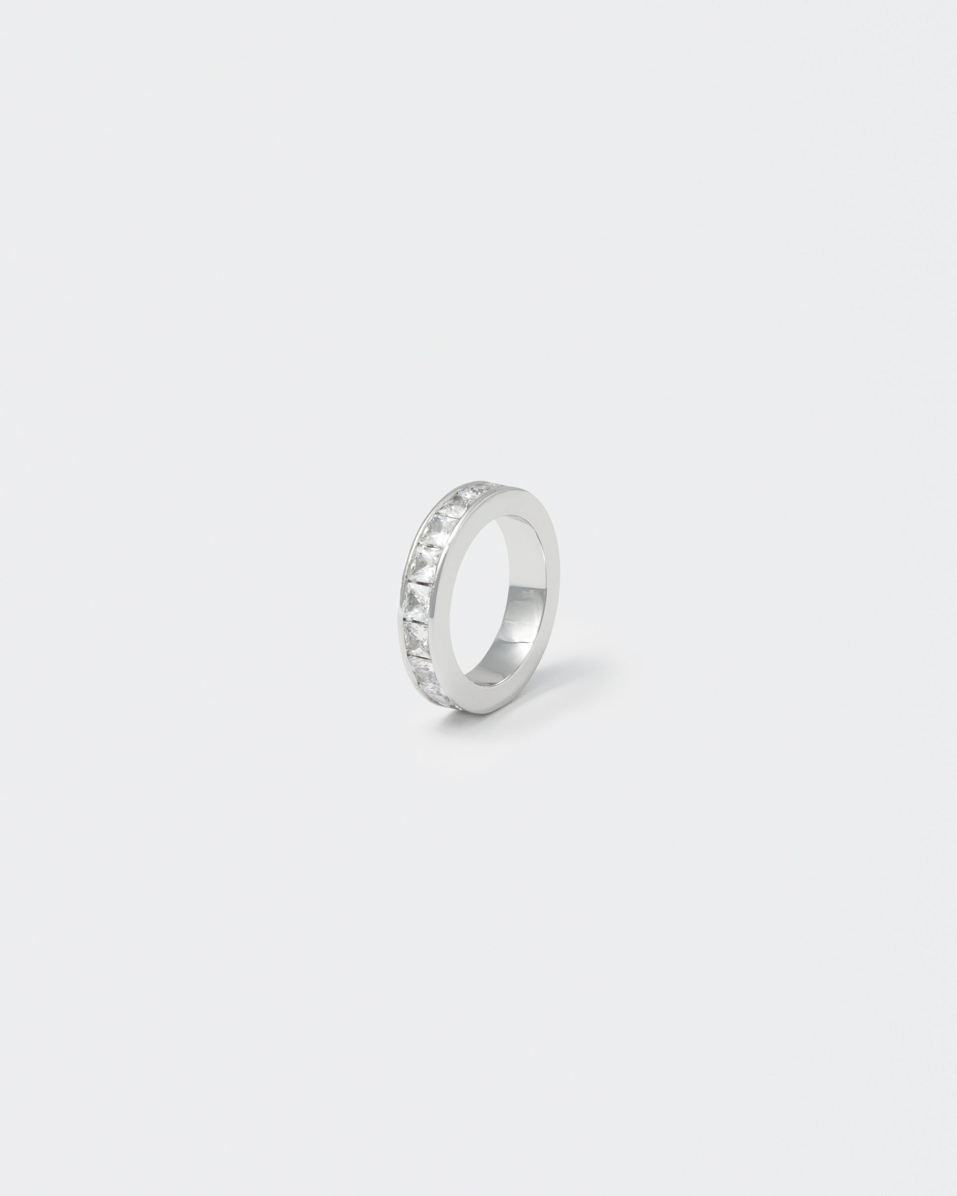 white gold ring with princess-cut stones for man and women