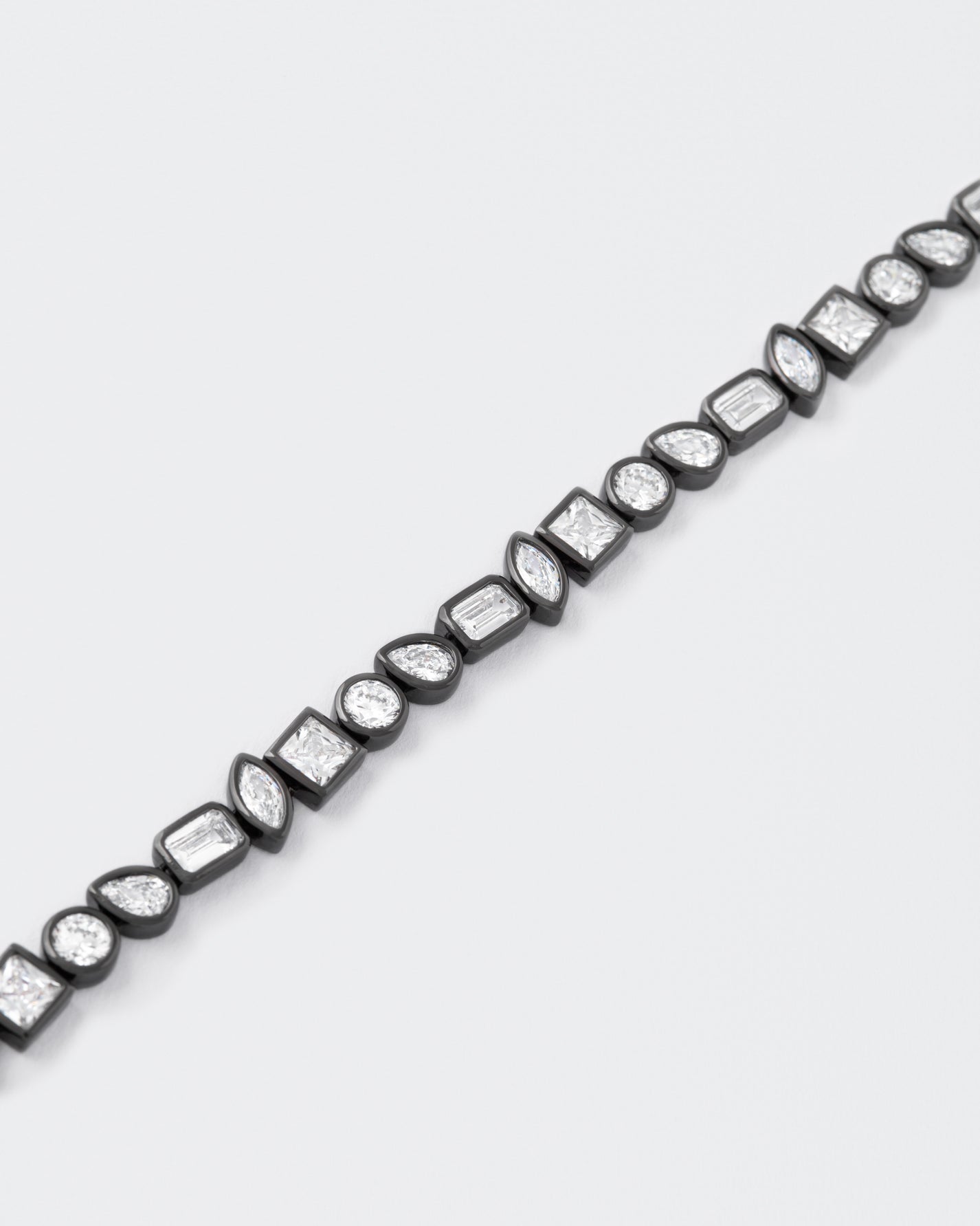 DARKAI Mixed Bezels Black Detail 2
