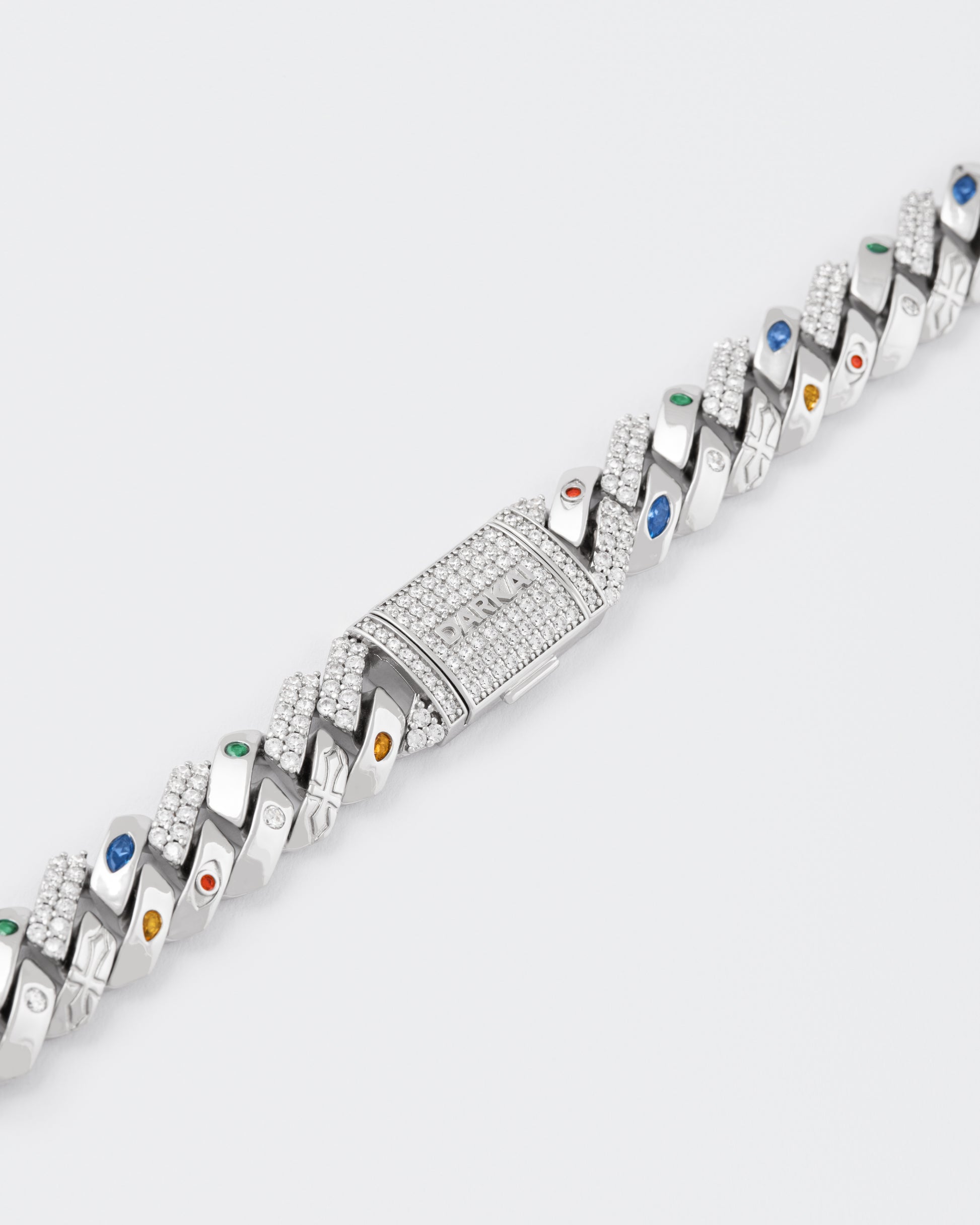 DARKAI Exo Prong Pave Detail