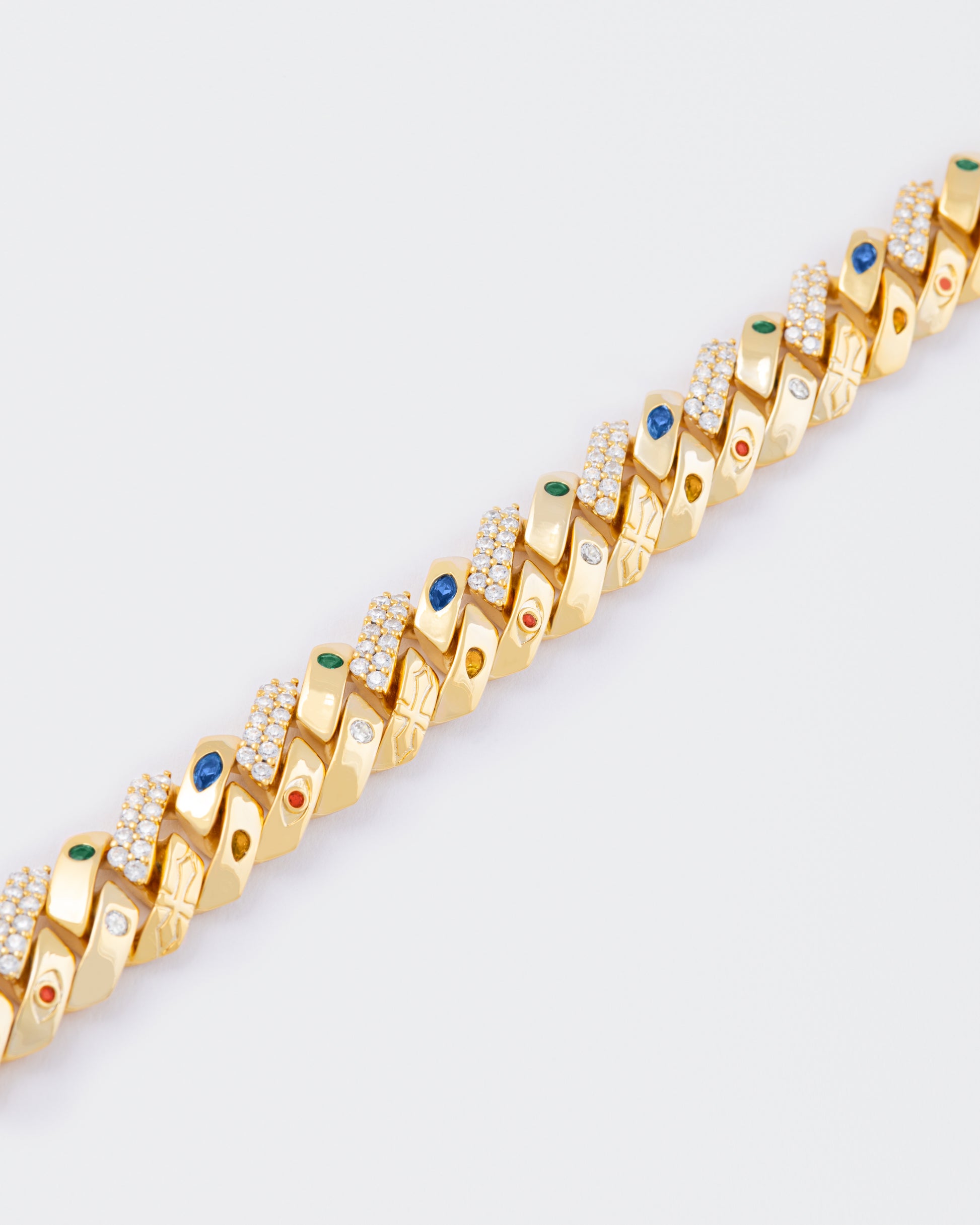 DARKAI Exo Gold Prong Pave Detail 2