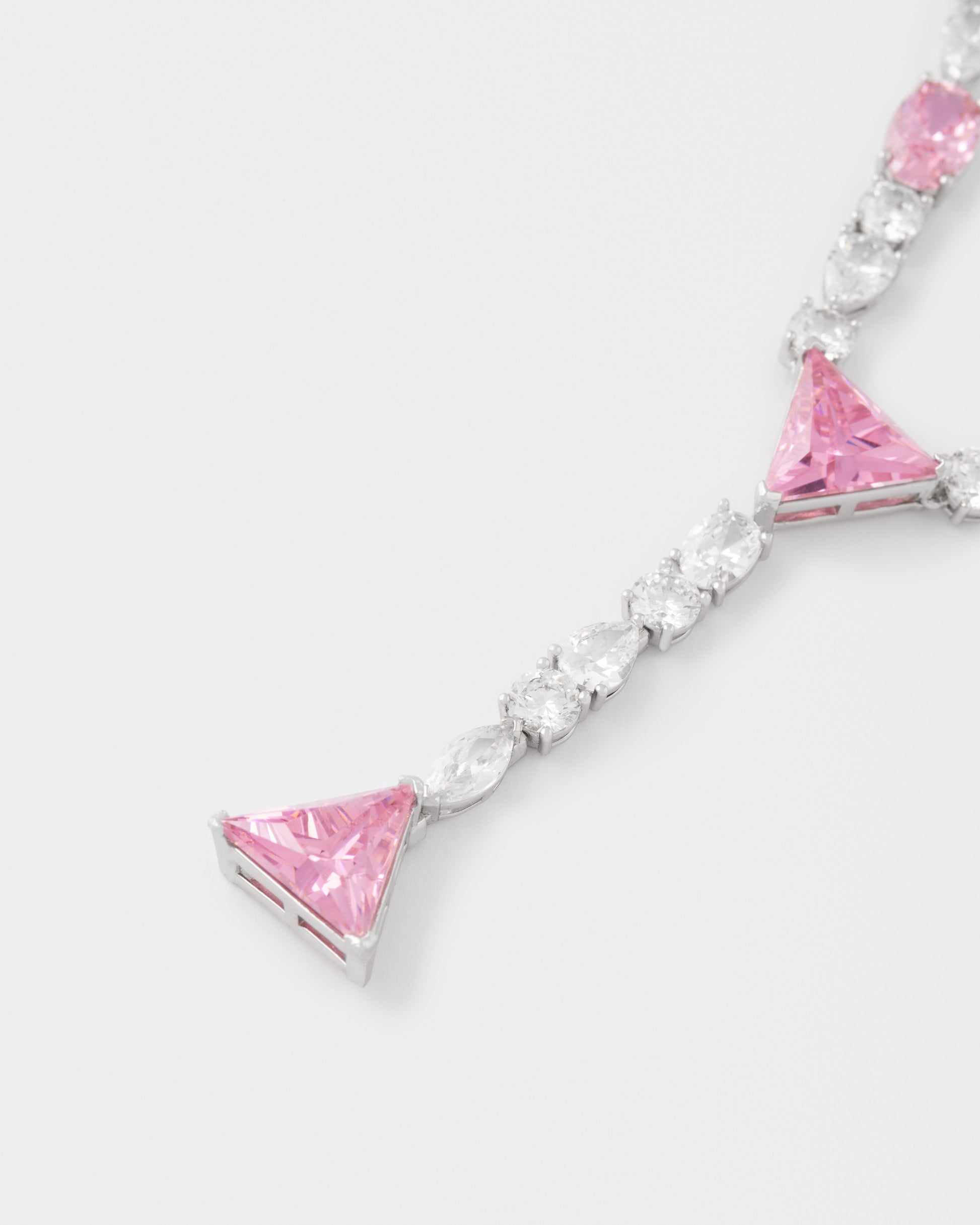 DARKAI Sissy Tennis Detail Picture on Pendant