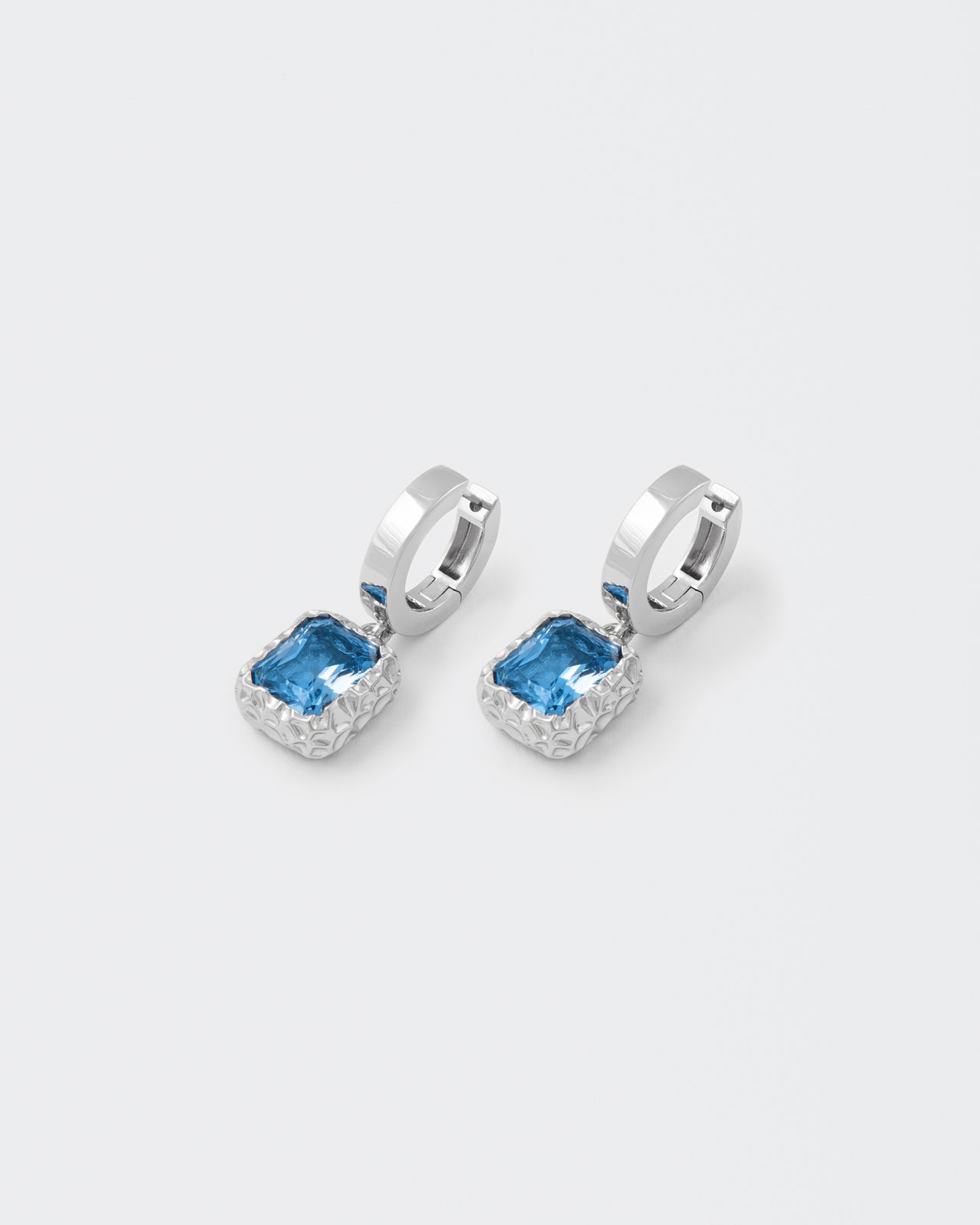 DARKAI Radiant Aquamarine Earrings main picture