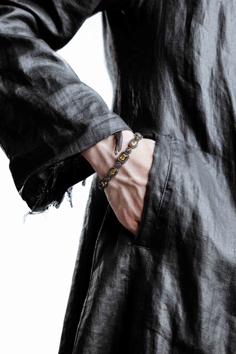 DARKAI Mixed Bezels Pave Black Bracelet Main Picture