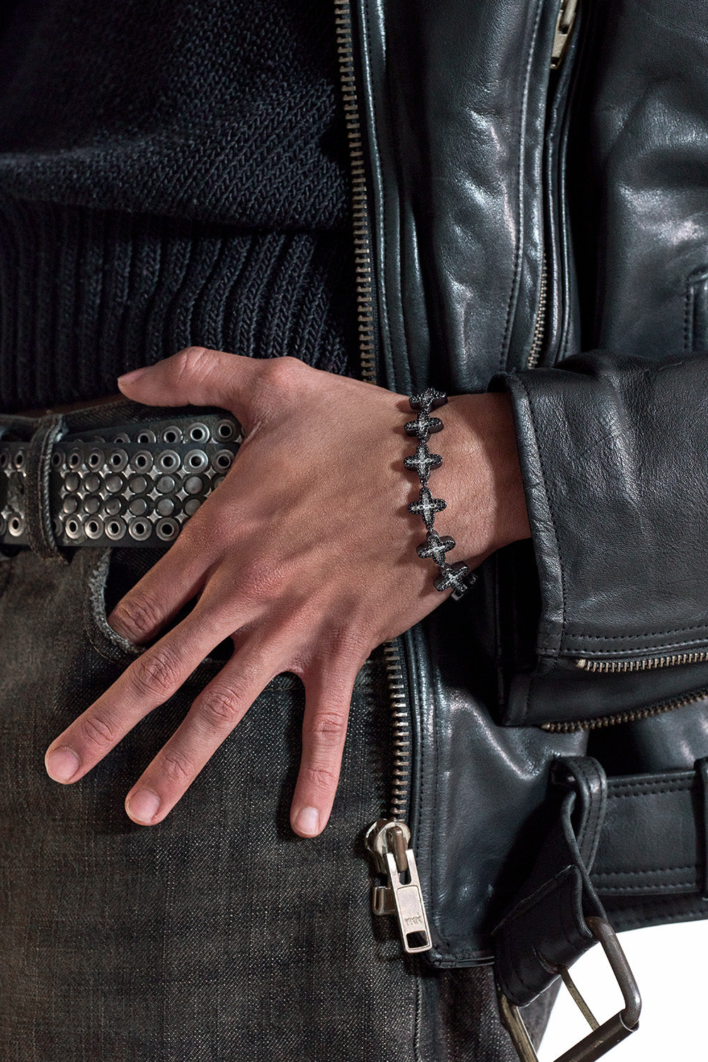 DARKAI Clover Baguette Black Bracelet Main Picture