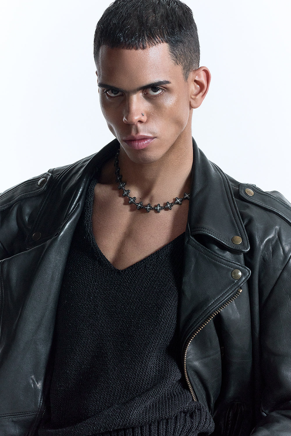 DARKAI Clover Baguette Black Necklace Main Picture