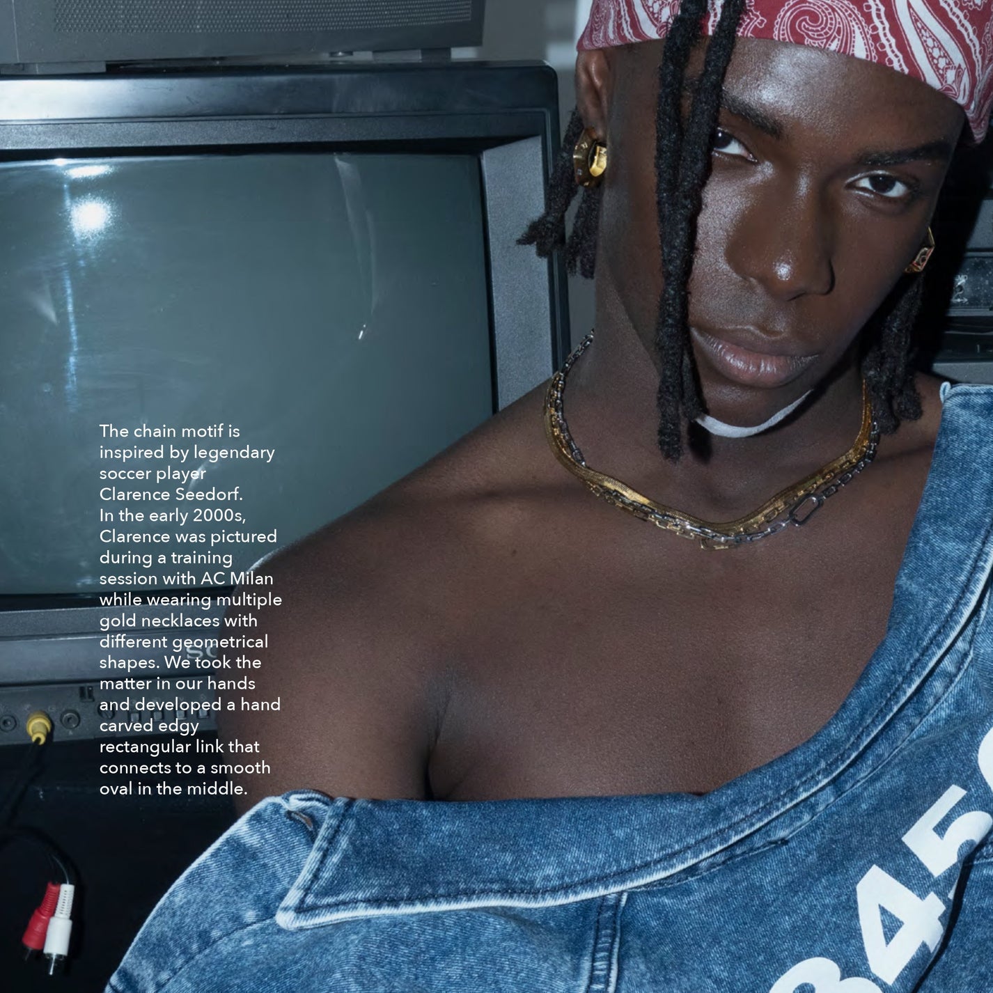 DARKAI 90s Kids Lookbook FW23 Man with vintage tv wearing gold chain necklaces