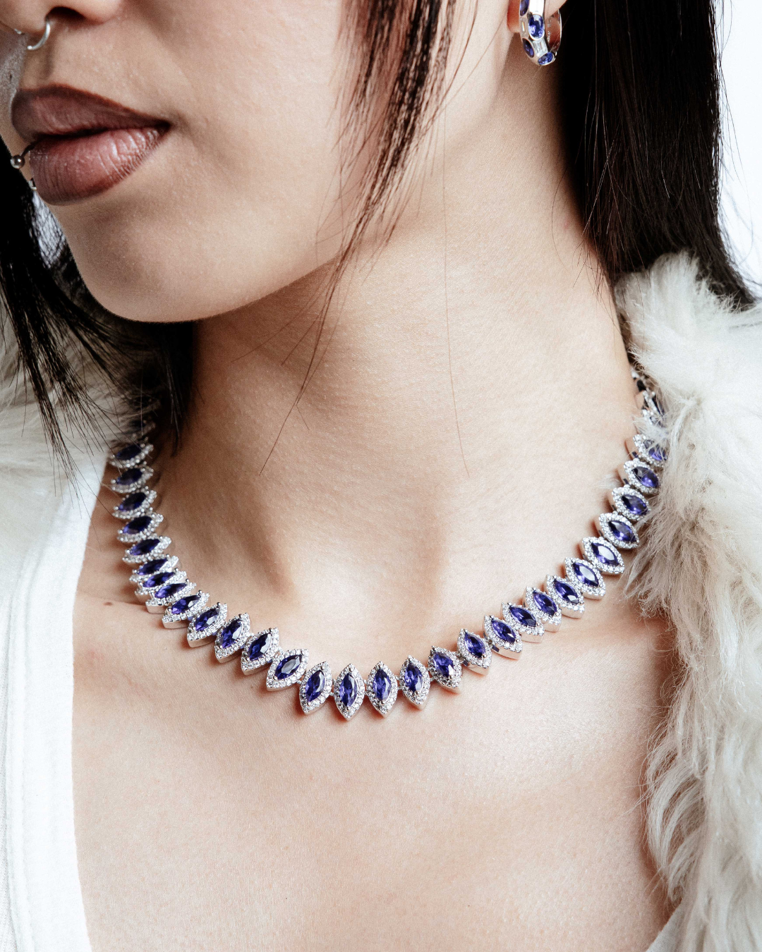 DARKAI Tennis Marquise Burma Blue Necklace Female Model Picture