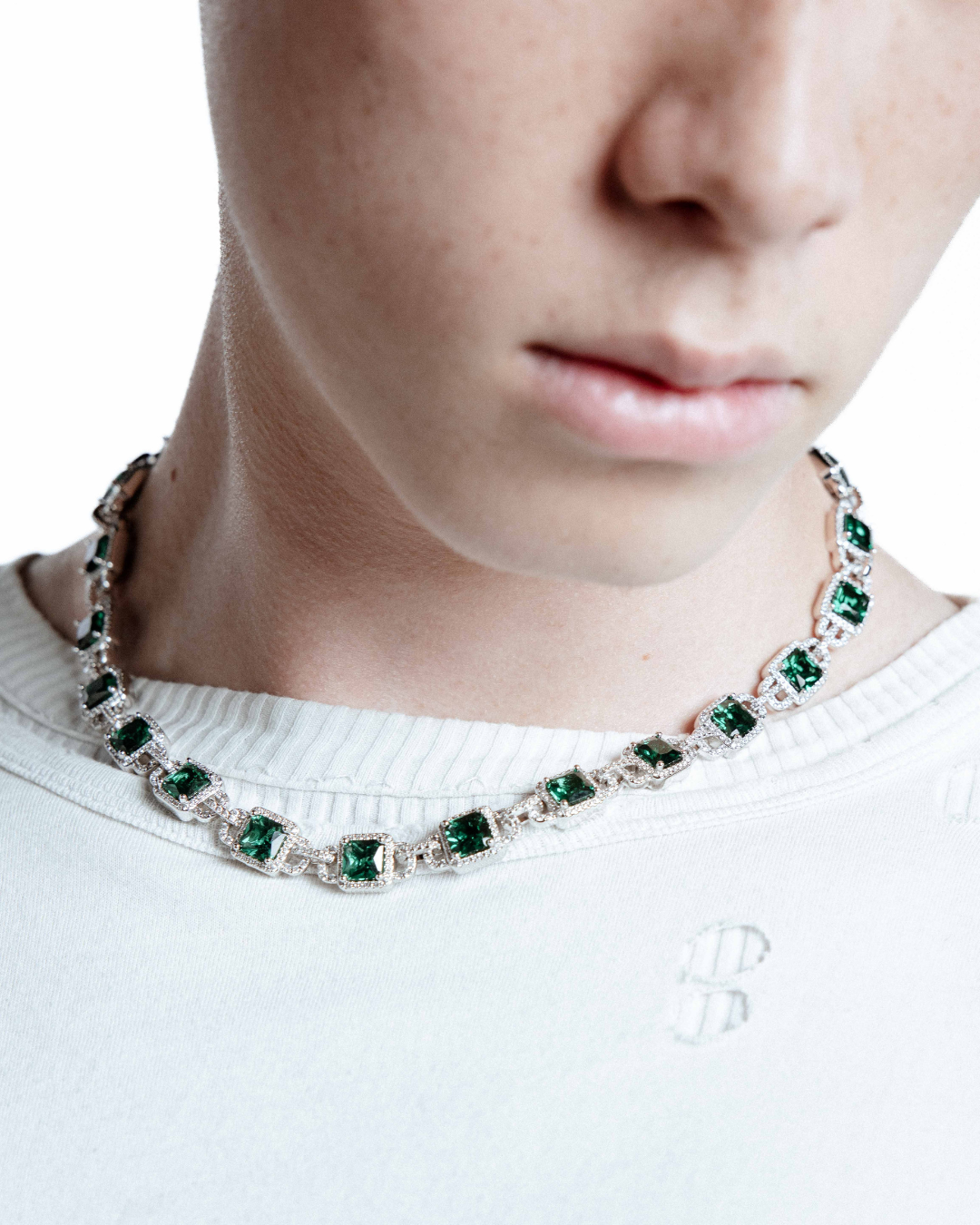 DARKAI Mariner Emerald Necklace Main Picture