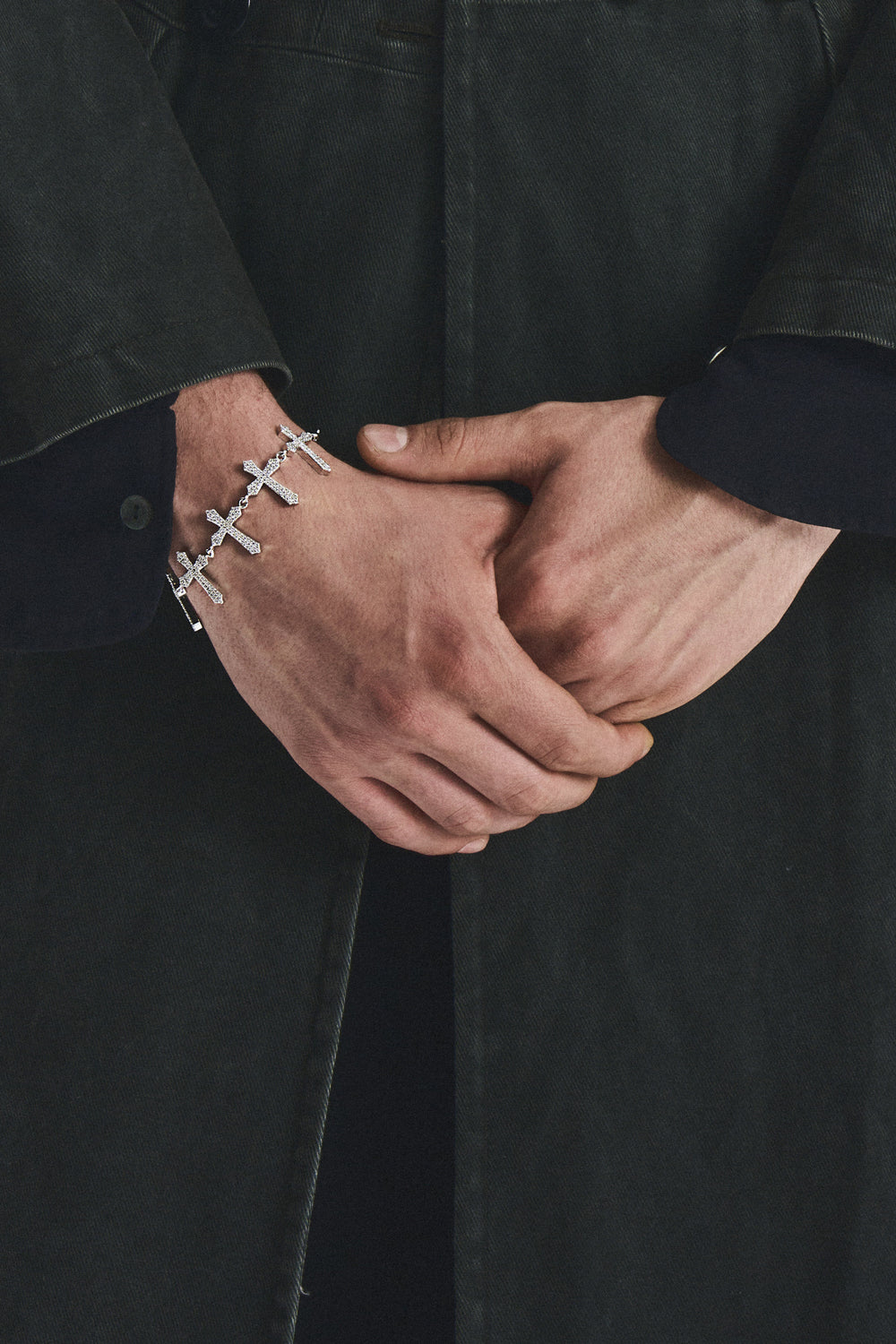 DARKAI Cross Tennis Bracelet main picture
