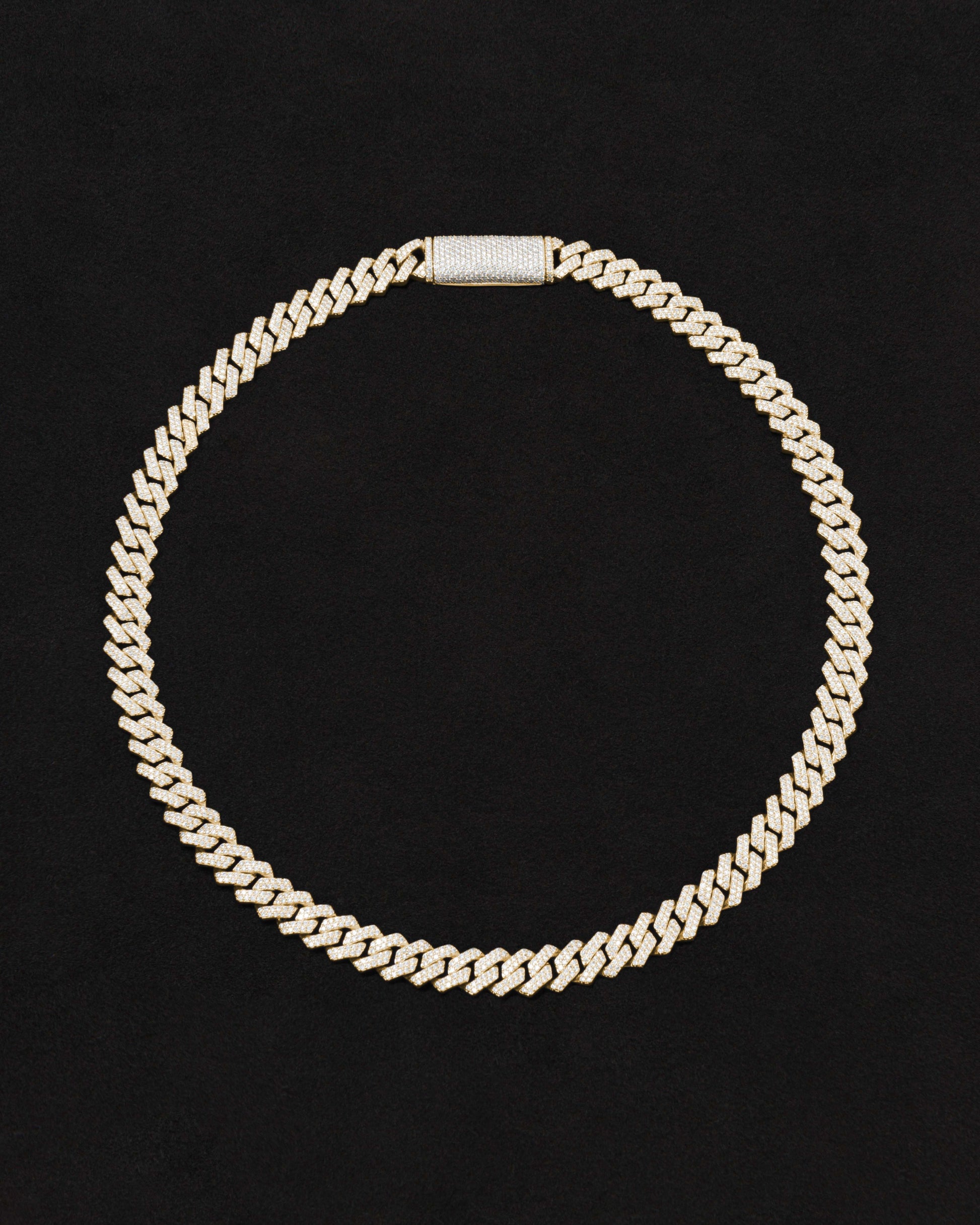 18 carats yellow solid gold and silver necklace with natural diamonds and moissanite diamonds