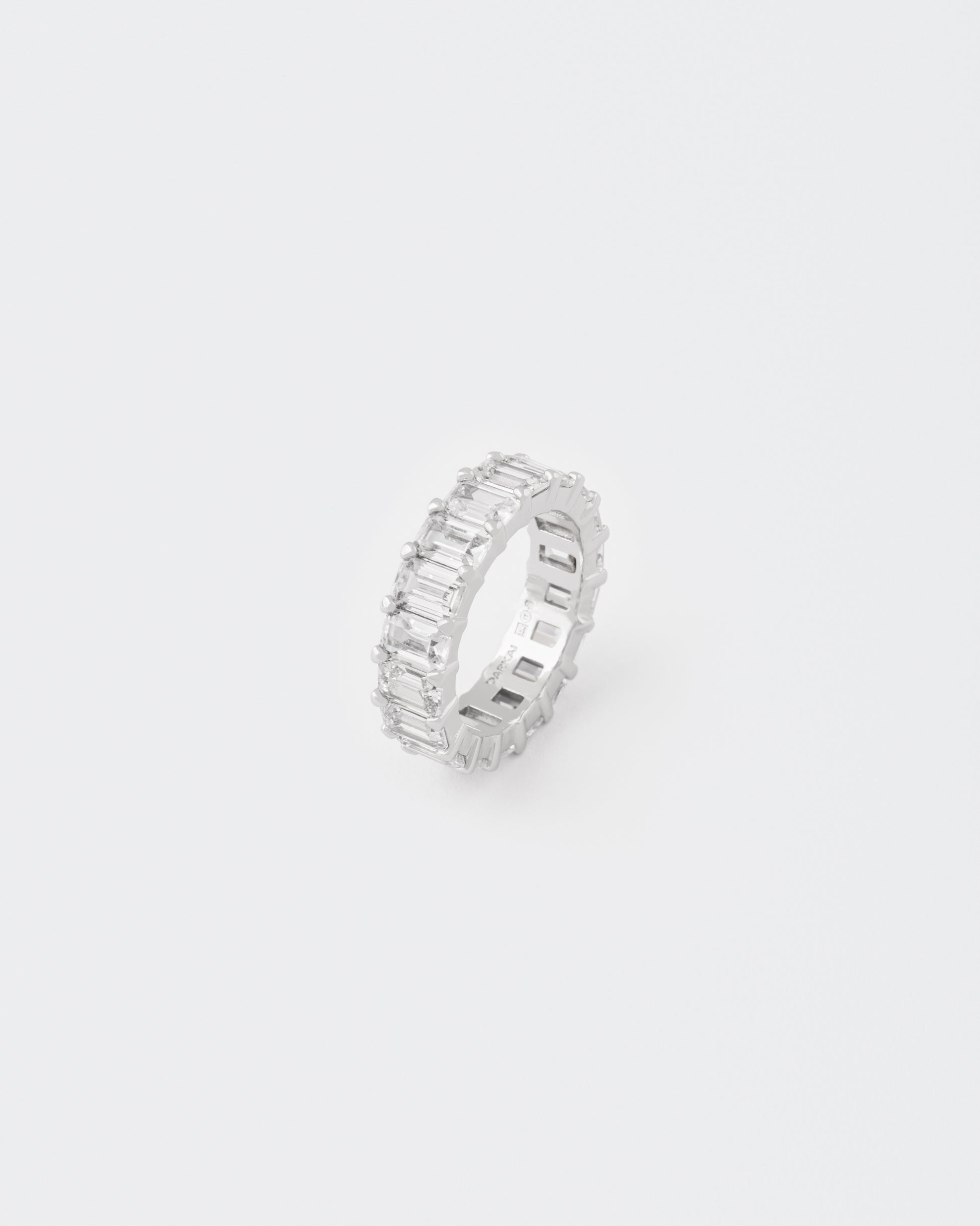 DARKAI Emerald Tennis Ring Main Picture