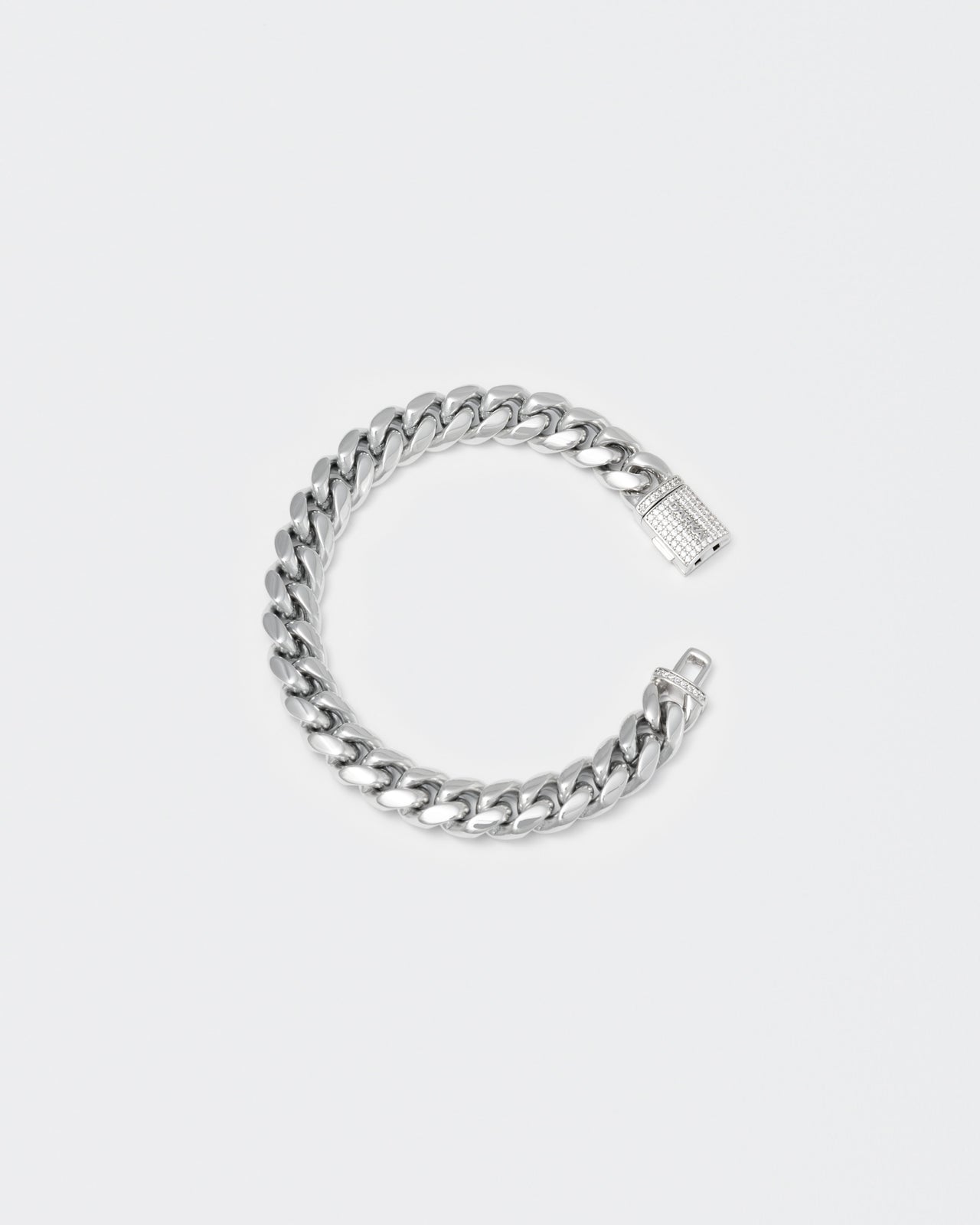 18k white gold coated cuban chain bracelet with hand-set micropavé stones in white
