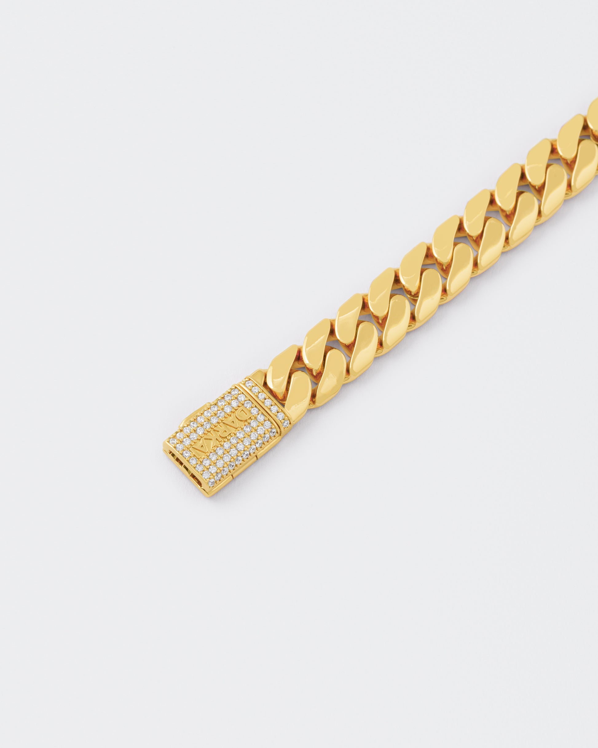 DARKAI Gold Cuban Edge Necklace Closure Detail Picture