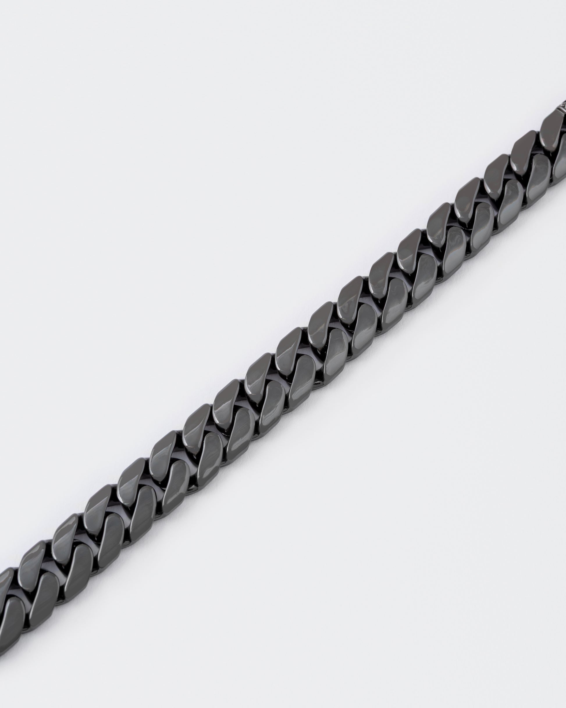 DARKAI Cuban Edge Black Bracelet Detail Picture