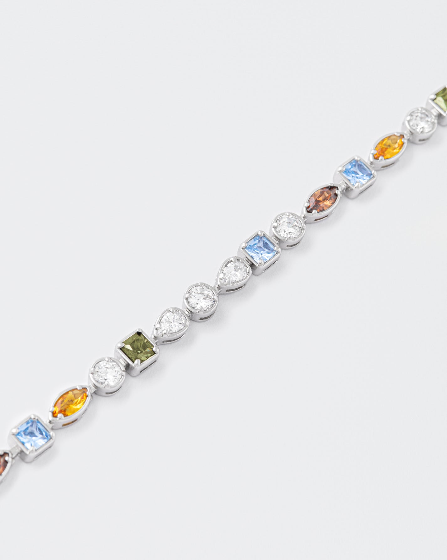 DARKAI Mixed Stones RGB Necklace Detail Picture