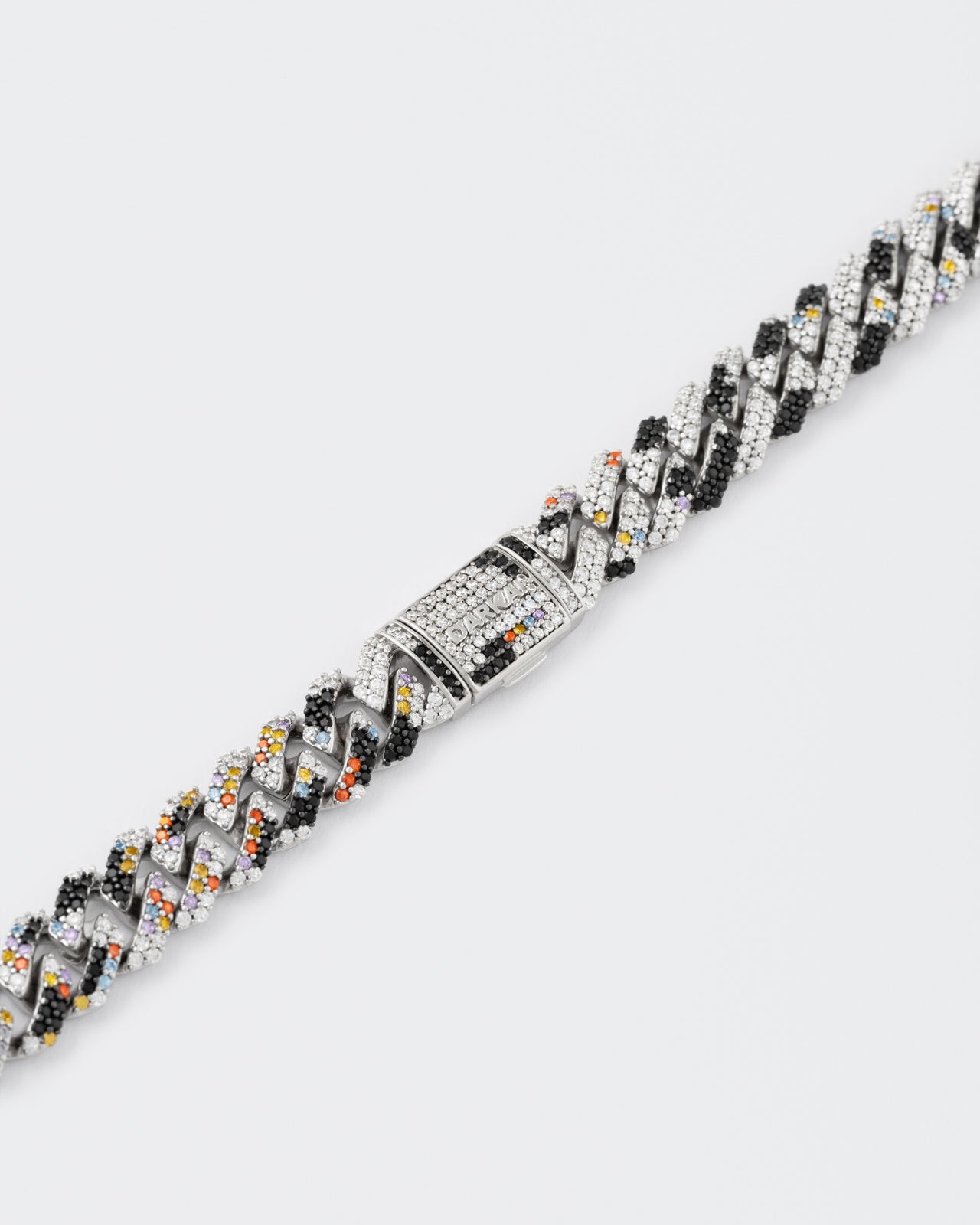 DARKAI Glitch Mini Prong Pavé Closure Picture