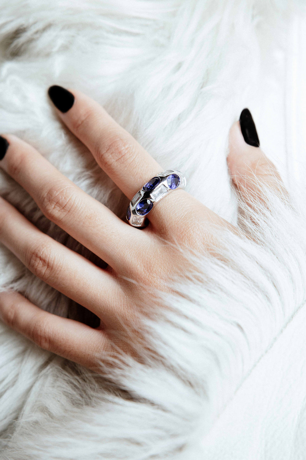 DARKAI Burma Stones Ring on Female Model