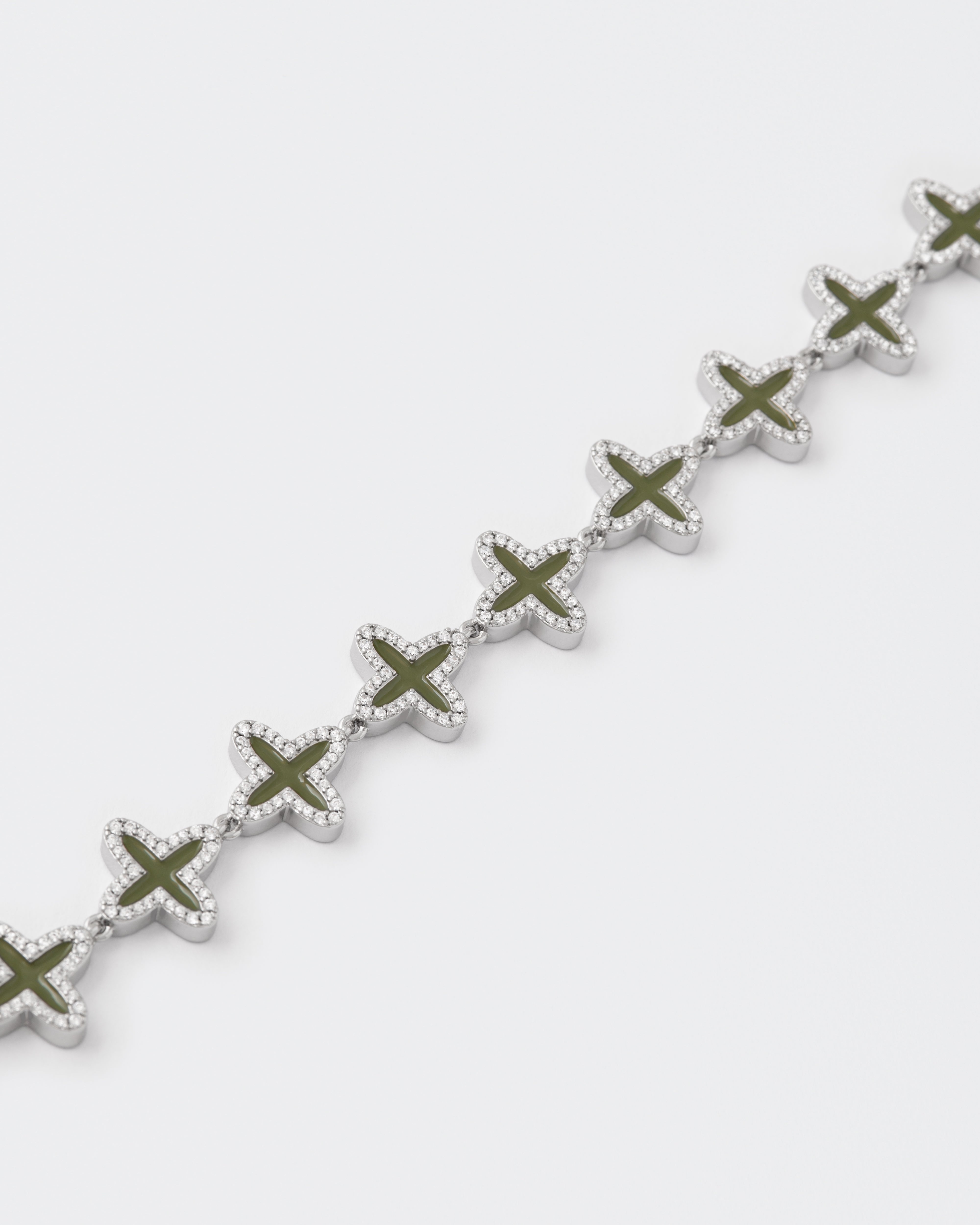 Shop DARKAI Necklaces online - Clover Olive Necklace