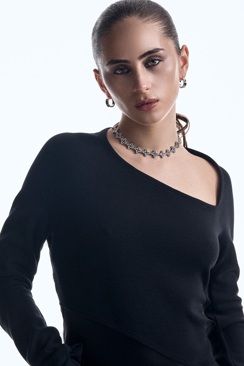 DARKAI Clover Olive Necklace on Female Model